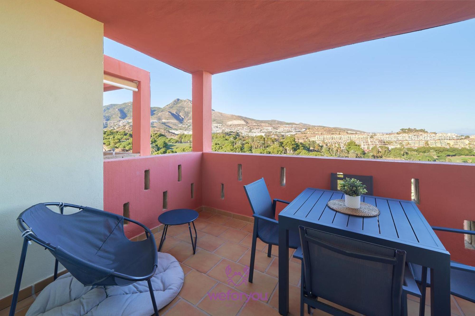Weforyou Torrequebrada & Golf Apartament *